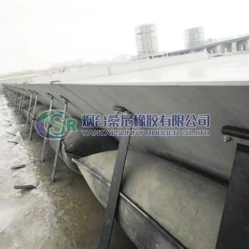 Ocelová gumová brána